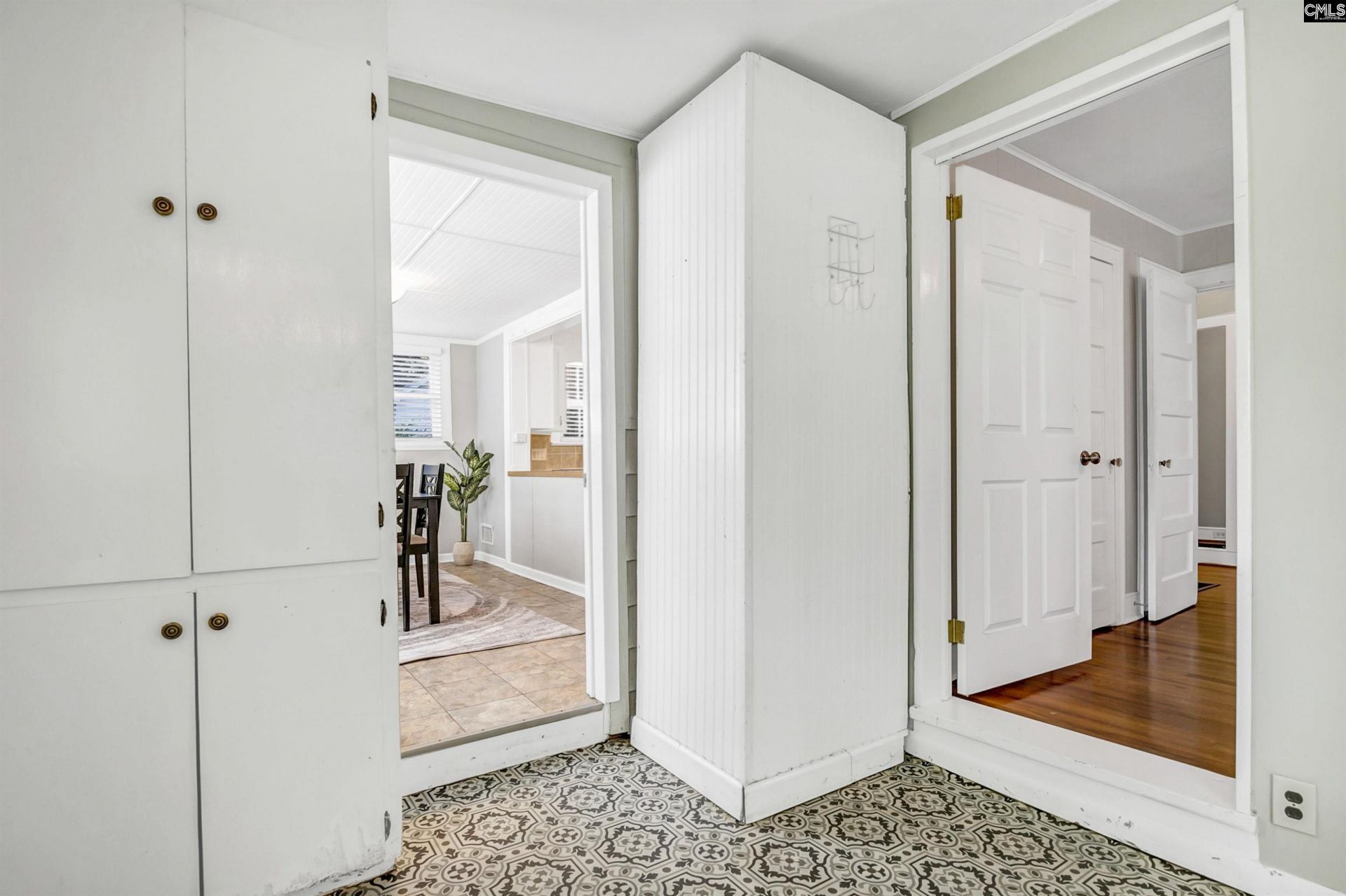 702 Buckingham Road Photo 75