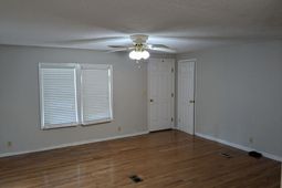1019 Newberry Road photo 4