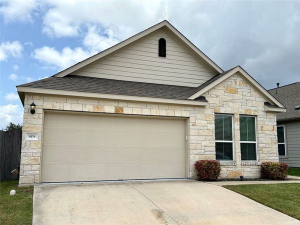 909 Falkland TRCE, Austin, TX 78660