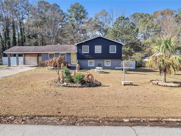 7425 Grayson Drive , Riverdale, GA 30296