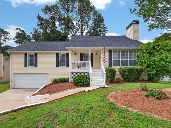 1269 Westover Trace NW, Acworth, GA 30102