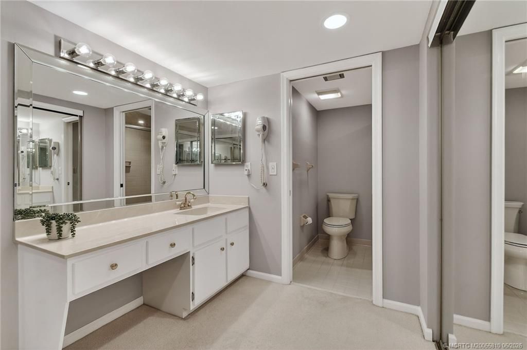 5152 SE Club Way, Unit 104, Stuart, FL 34997 Photo
