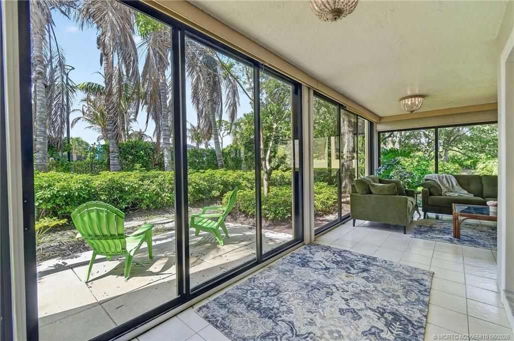 5152 SE Club Way, Unit 104, Stuart, FL 34997 Photo