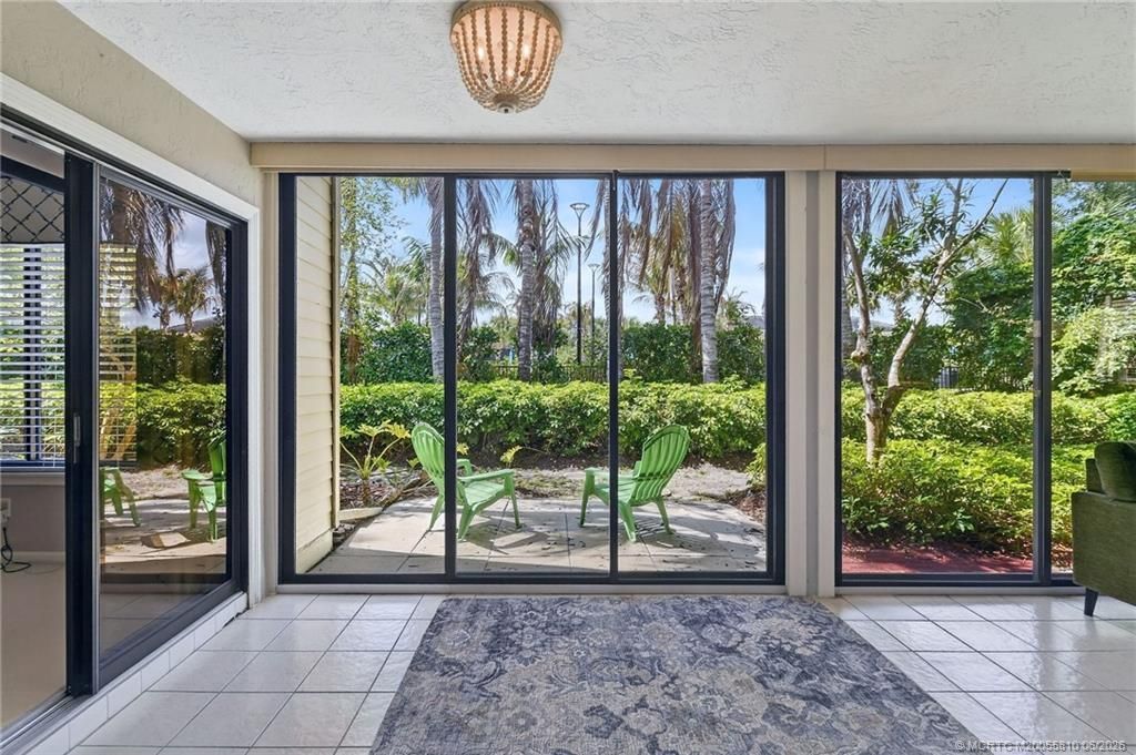 5152 SE Club Way, Unit 104, Stuart, FL 34997 Photo
