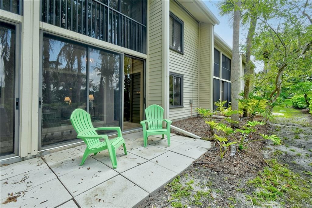 5152 SE Club Way, Unit 104, Stuart, FL 34997 Photo