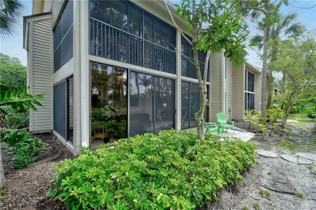 5152 SE Club Way, Unit 104, Stuart, FL 34997 Photo