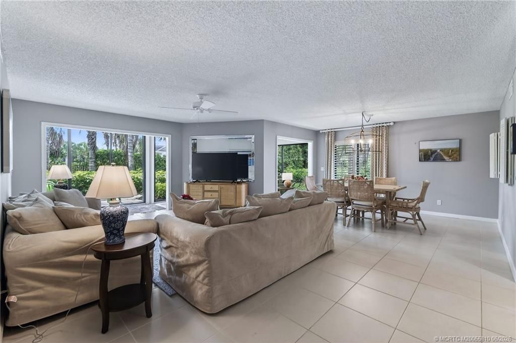 5152 SE Club Way, Unit 104, Stuart, FL 34997 Photo