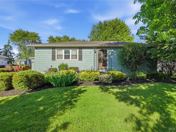 23 Beaver Lane , Grand Island, NY 14072