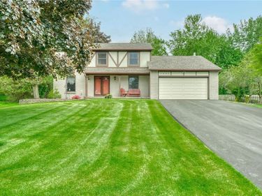 1443 Loughton Drive , Webster, NY 14580