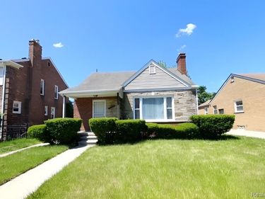 15769 Saint Marys Street, Detroit, MI 48227