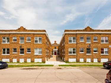 2500 Hurlbut Street , Detroit, MI 48214