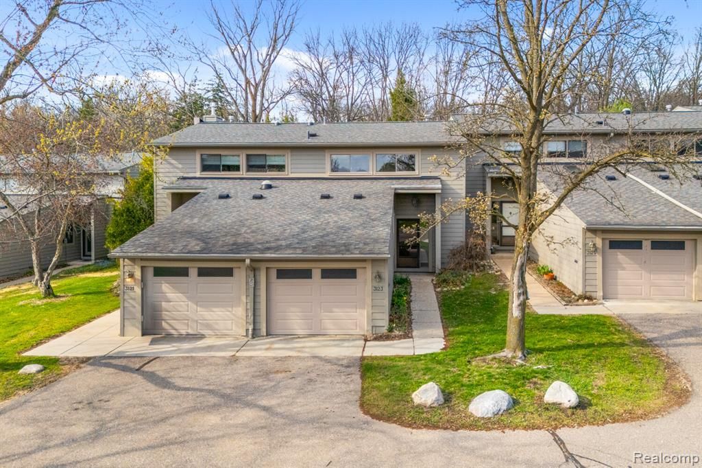 3123 Lake Haven Drive , Ann Arbor, MI 48105 Main Photo