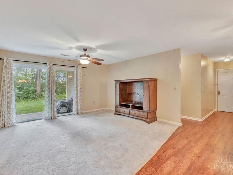 120 Carrington Lane, Unit 102, Loveland, OH 45140 Photo 10