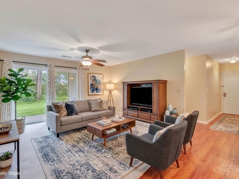 120 Carrington Lane, Unit 102, Loveland, OH 45140 Photo 3