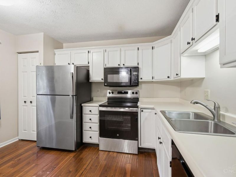 5608 Brooks Holding, Unit 72, Miami Twp, OH 45150 Photo 12