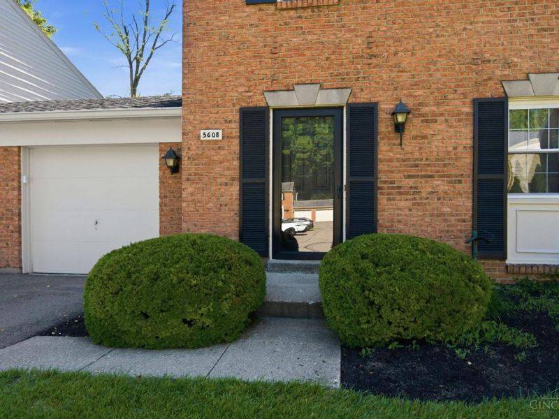 5608 Brooks Holding, Unit 72, Miami Twp, OH 45150 Photo 47