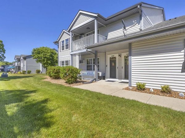 350 AUBURN MEADOWS COURT, Unit D, Campbellsport, WI 53010