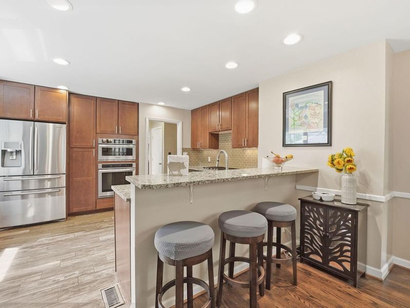66 S Roosevelt Avenue, Bexley, OH 43209 Photo 10