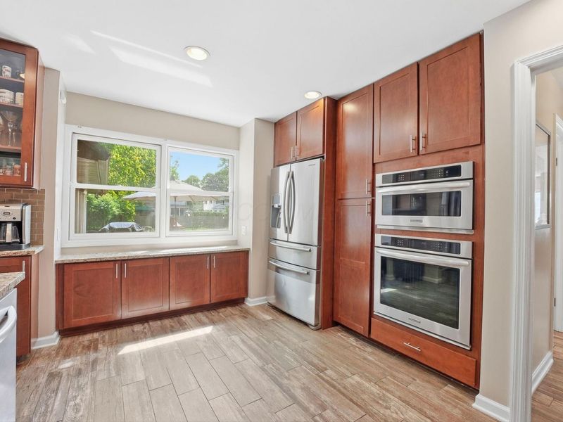 66 S Roosevelt Avenue, Bexley, OH 43209 Photo 6