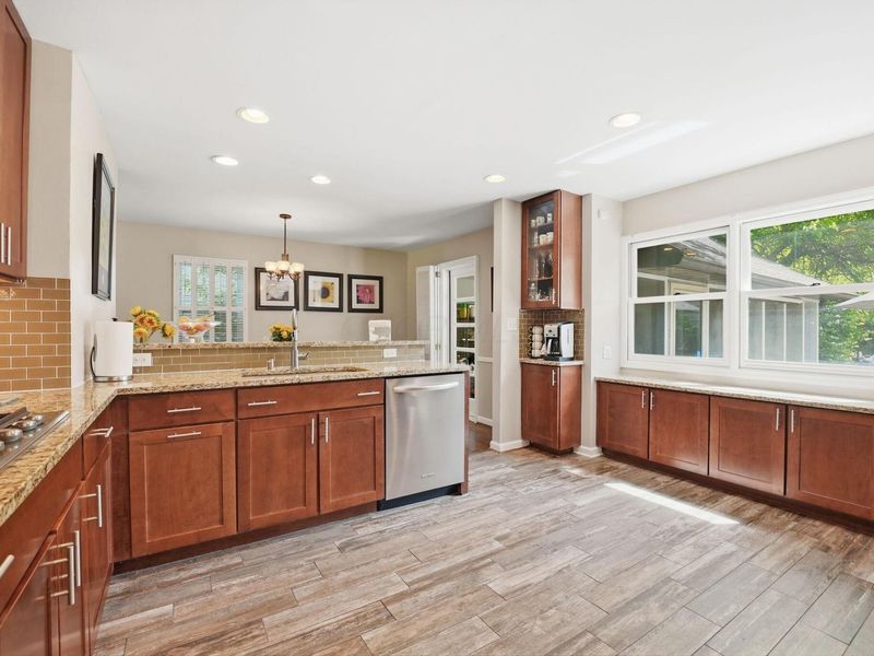66 S Roosevelt Avenue, Bexley, OH 43209 Photo 8