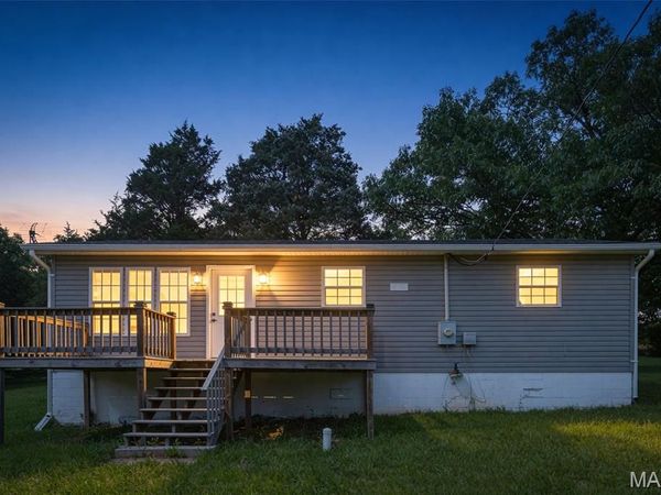 4302 Easy Street , De Soto, MO 63020