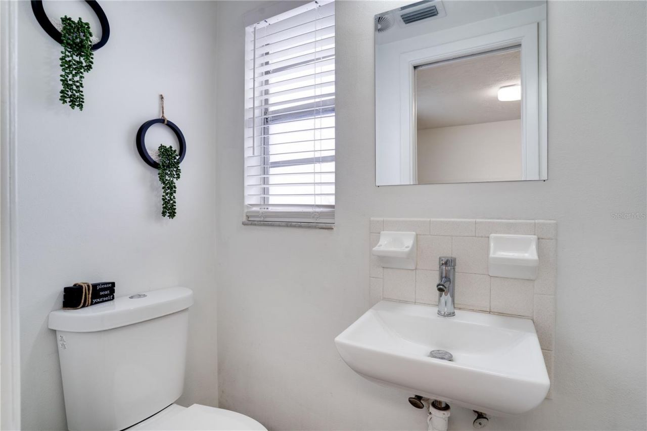 7715 Foxbloom Drive, Port Richey, FL 34668 Photo