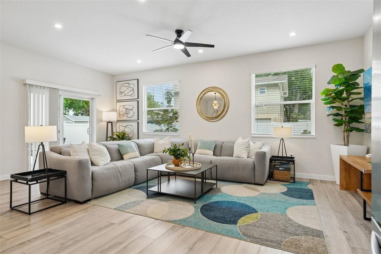 4277 43rd Avenue N, Saint Petersburg, FL 33714 Photo