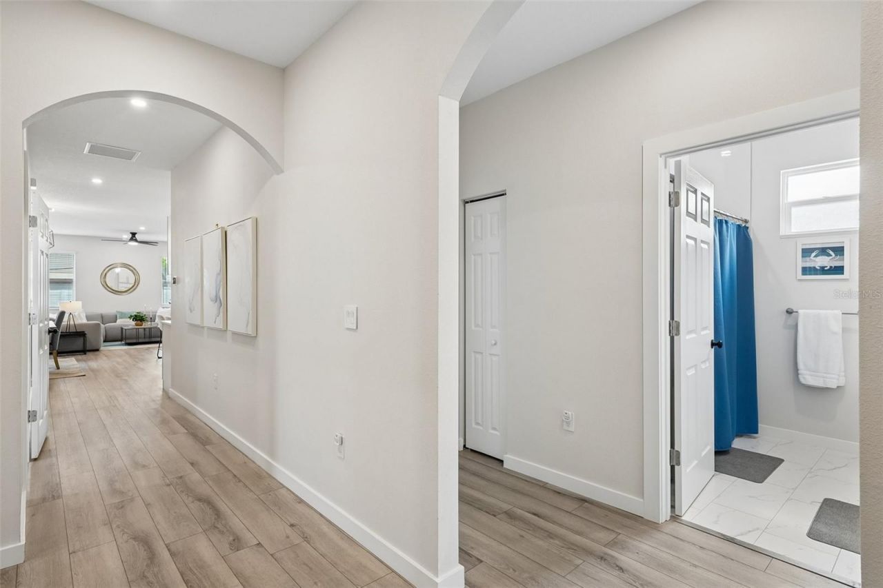 4277 43rd Avenue N, Saint Petersburg, FL 33714 Photo