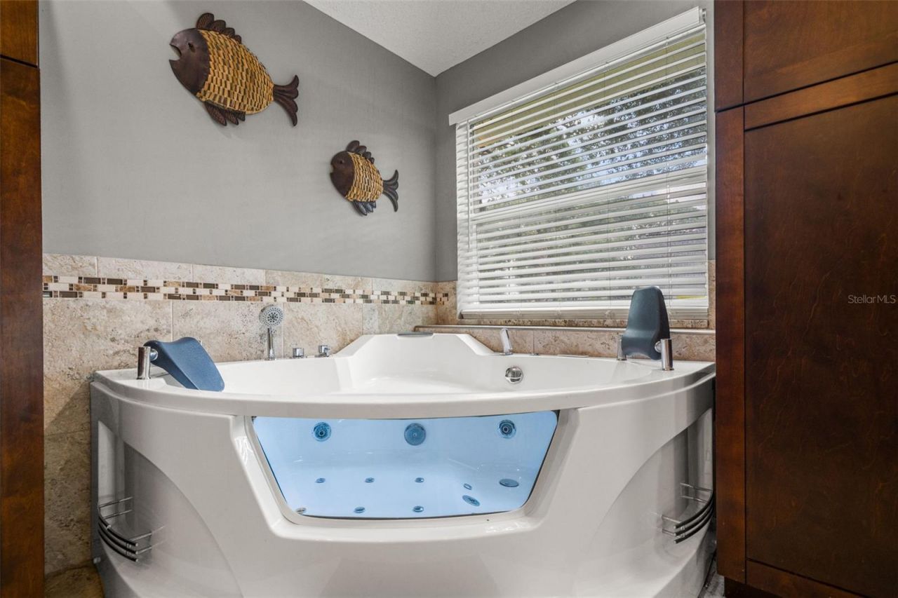 18162 Autumn Lake Boulevard, Hudson, FL 34667 Photo