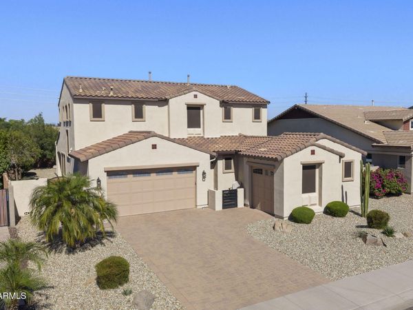 5774 S SETON Avenue, Gilbert, AZ 85298