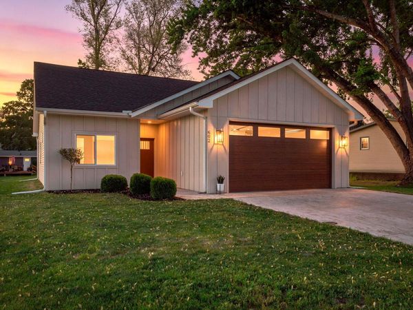 602 Freeman Avenue S, Delano, MN 55328