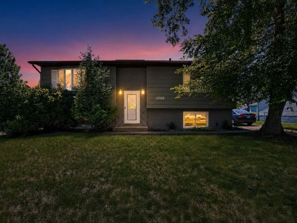 2068 48th Street NW, Rochester, MN 55901