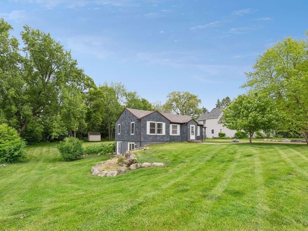 5810 Main Street W, Maple Plain, MN 55359