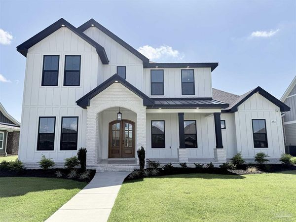 2426 Meeting St, Cantonment, FL 32533