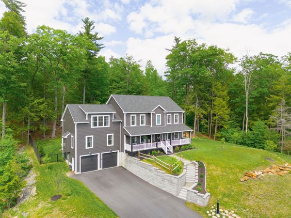 47 Indian Rock Road, Bedford, NH 03110