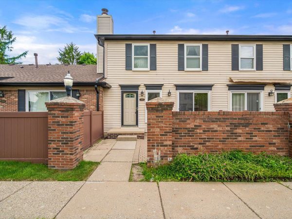 41080 Northwind Drive, Canton, MI 48188
