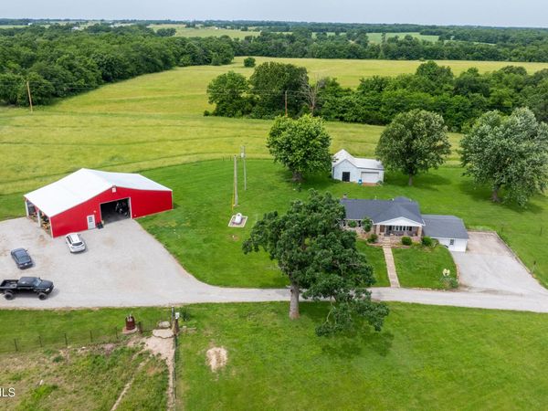 17074 HARRIS ROAD, Jamestown, MO 65046