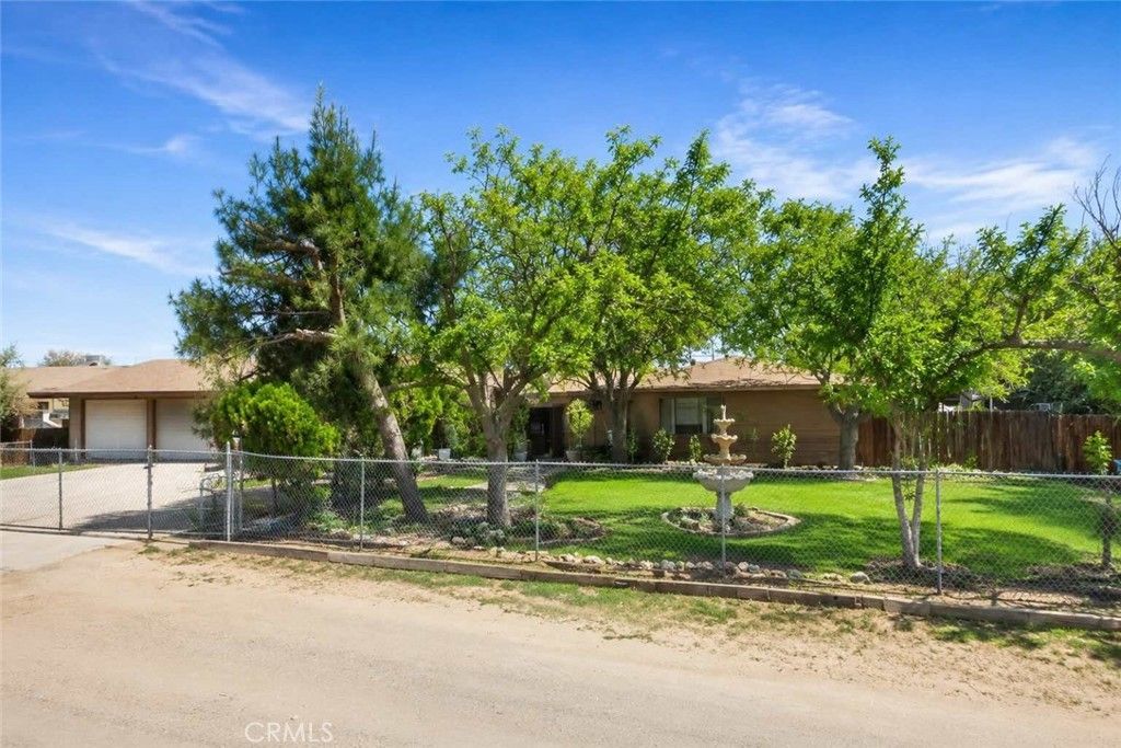 7776 Hemlock, Hesperia, CA 92345 Main Photo