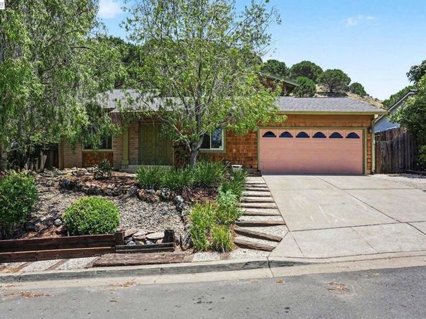 3414 Augusta Ct , Hayward, CA 94542