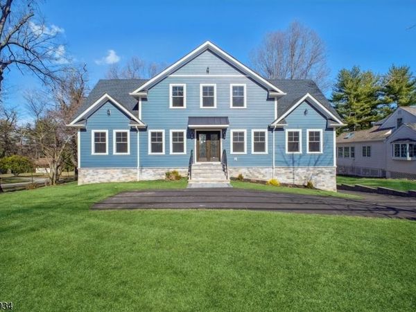 64 Meyersville Rd, Chatham, NJ 07928