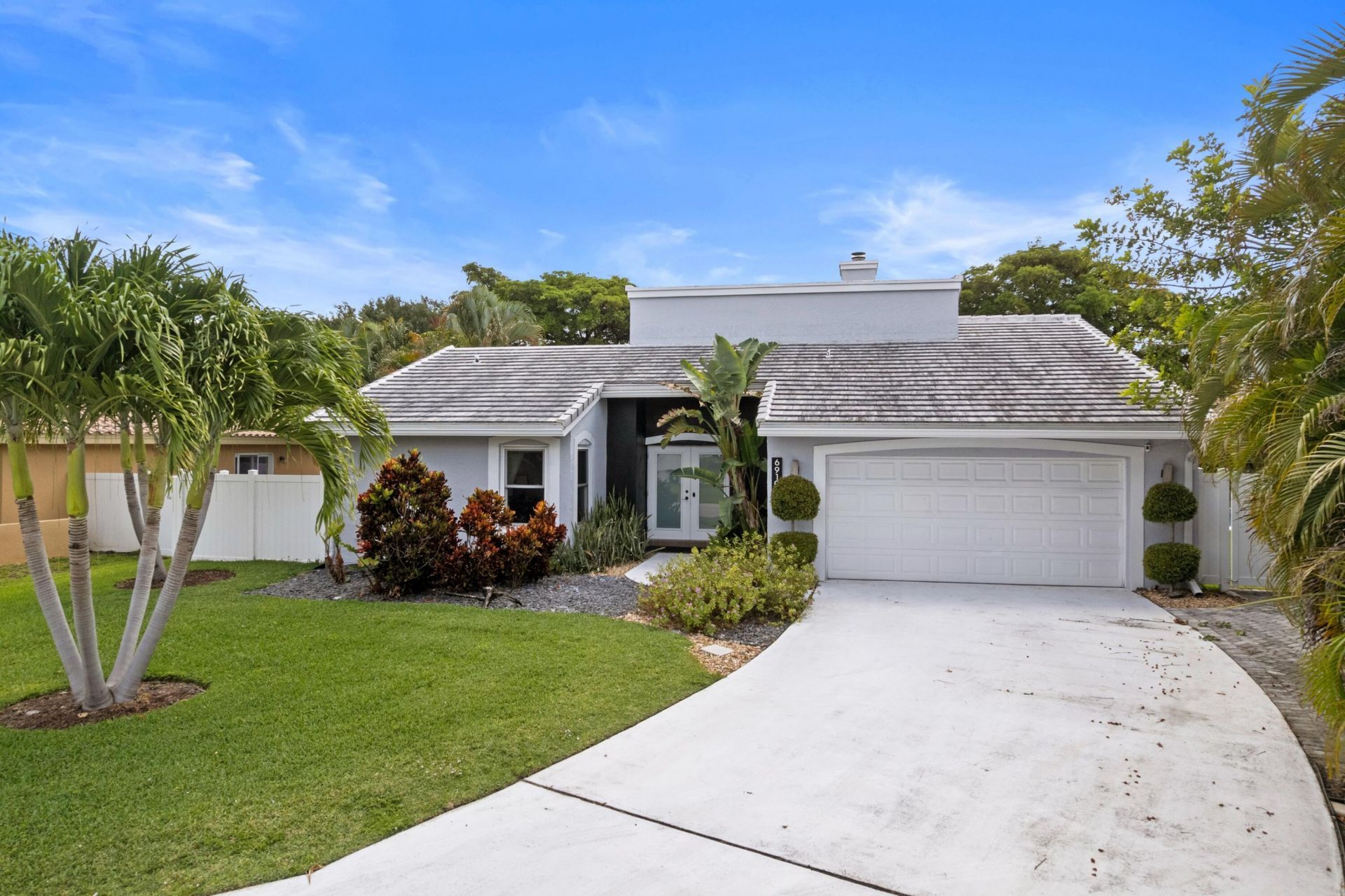6910 NW 2nd Terrace, Boca Raton, FL 33487 Photo