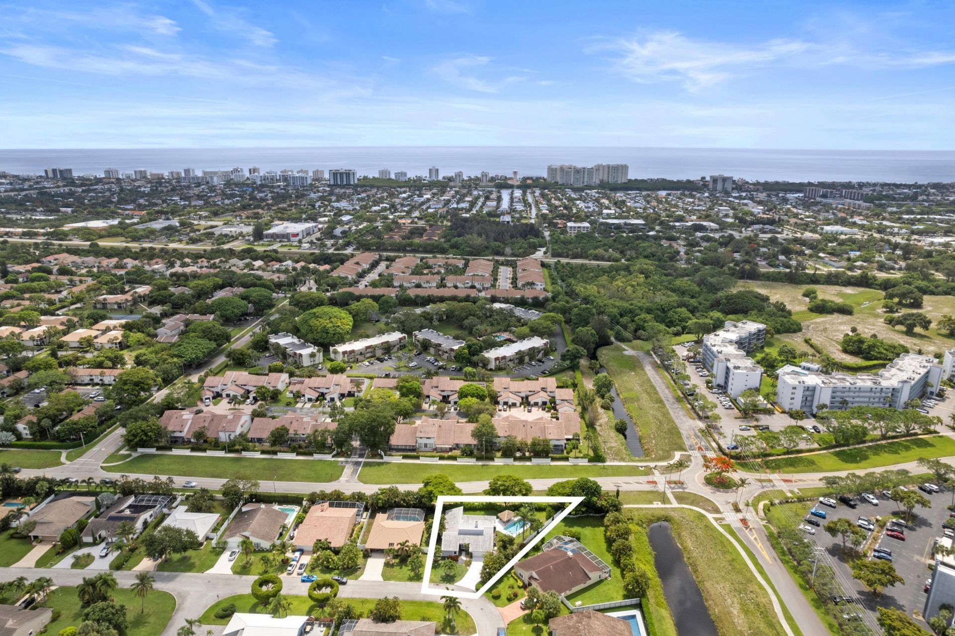 6910 NW 2nd Terrace, Boca Raton, FL 33487 Photo