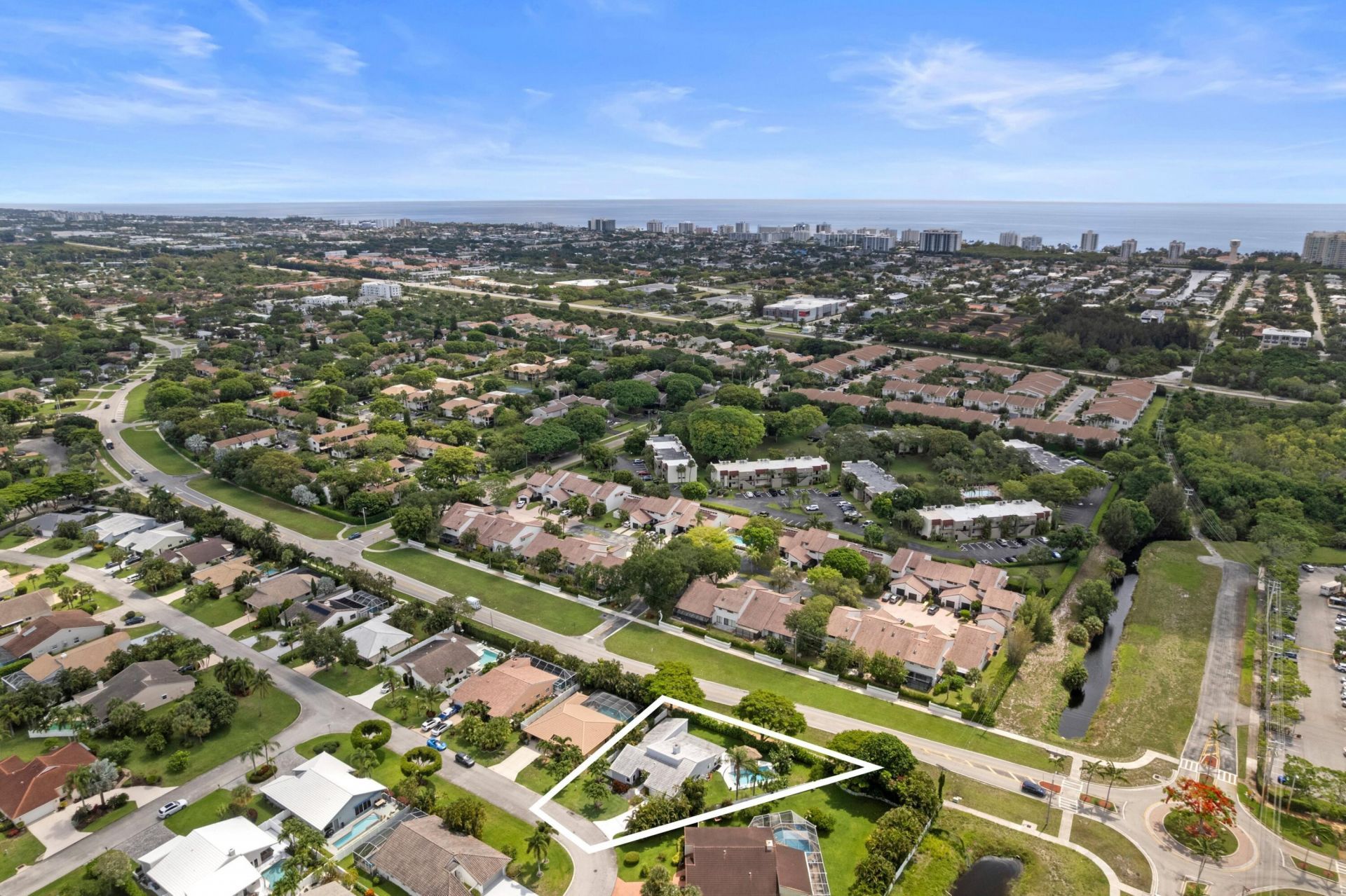 6910 NW 2nd Terrace, Boca Raton, FL 33487 Photo