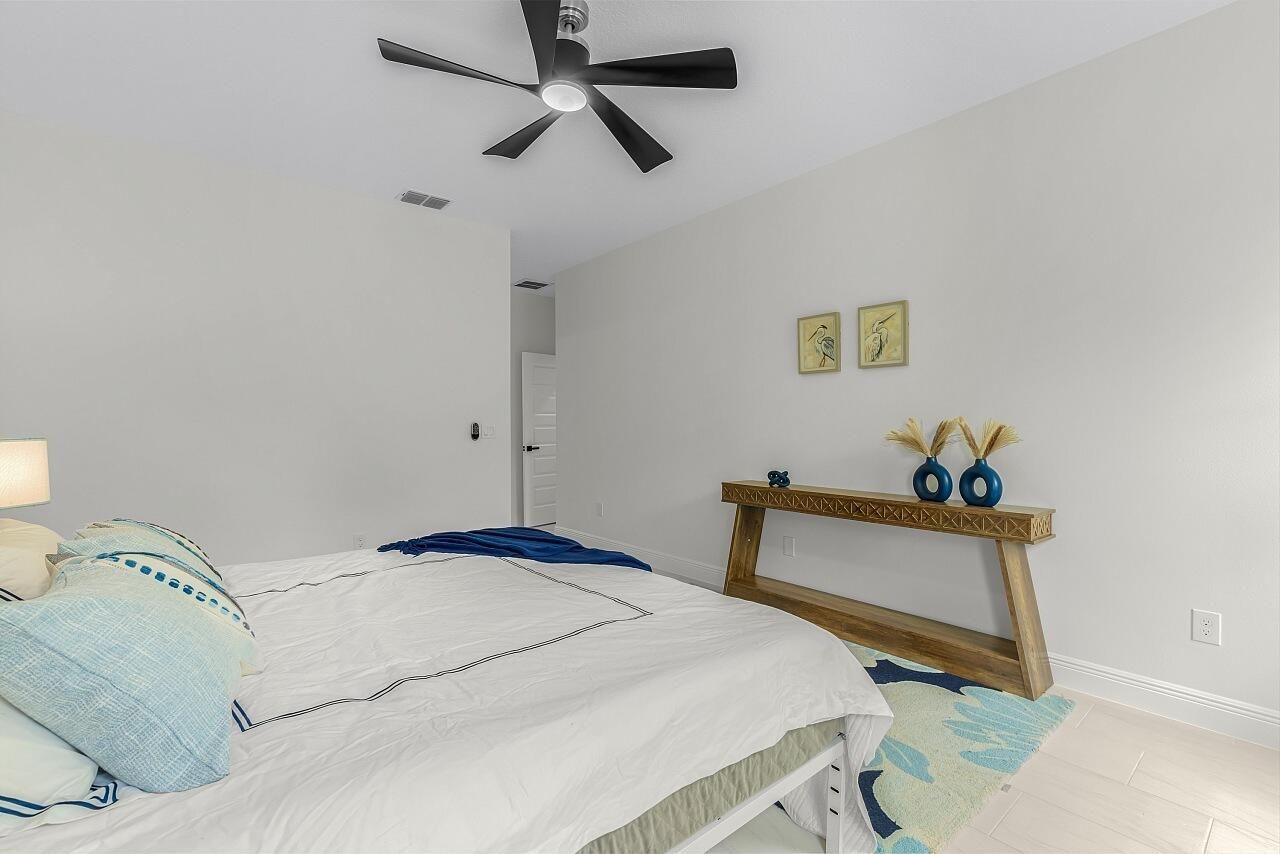 8216 104th Court, Vero Beach, FL 32967 Photo