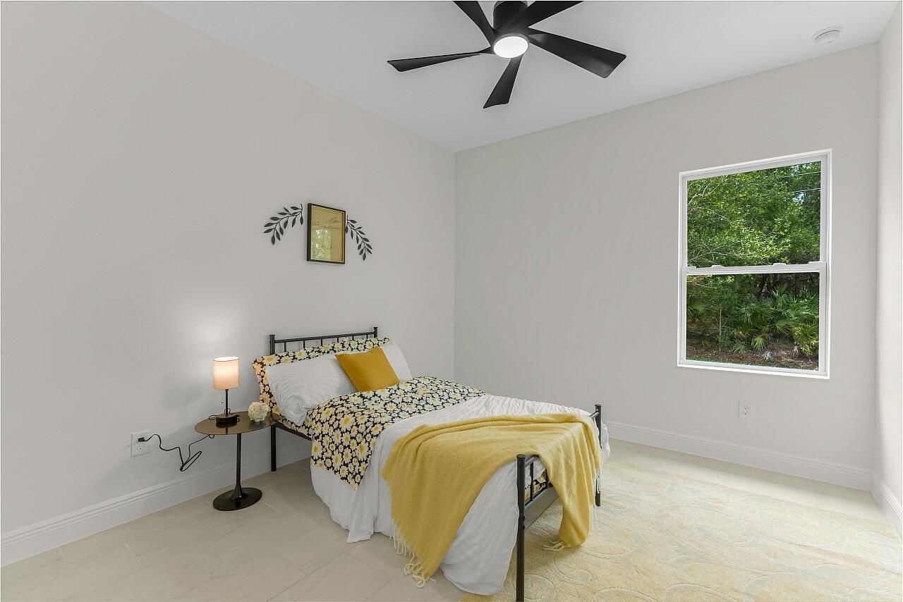 8216 104th Court, Vero Beach, FL 32967 Photo
