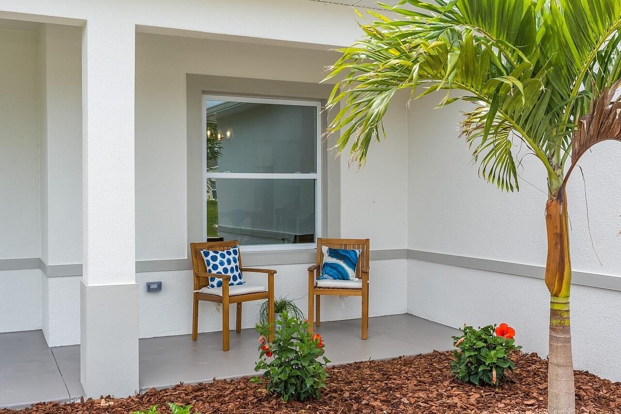 8216 104th Court, Vero Beach, FL 32967 Photo
