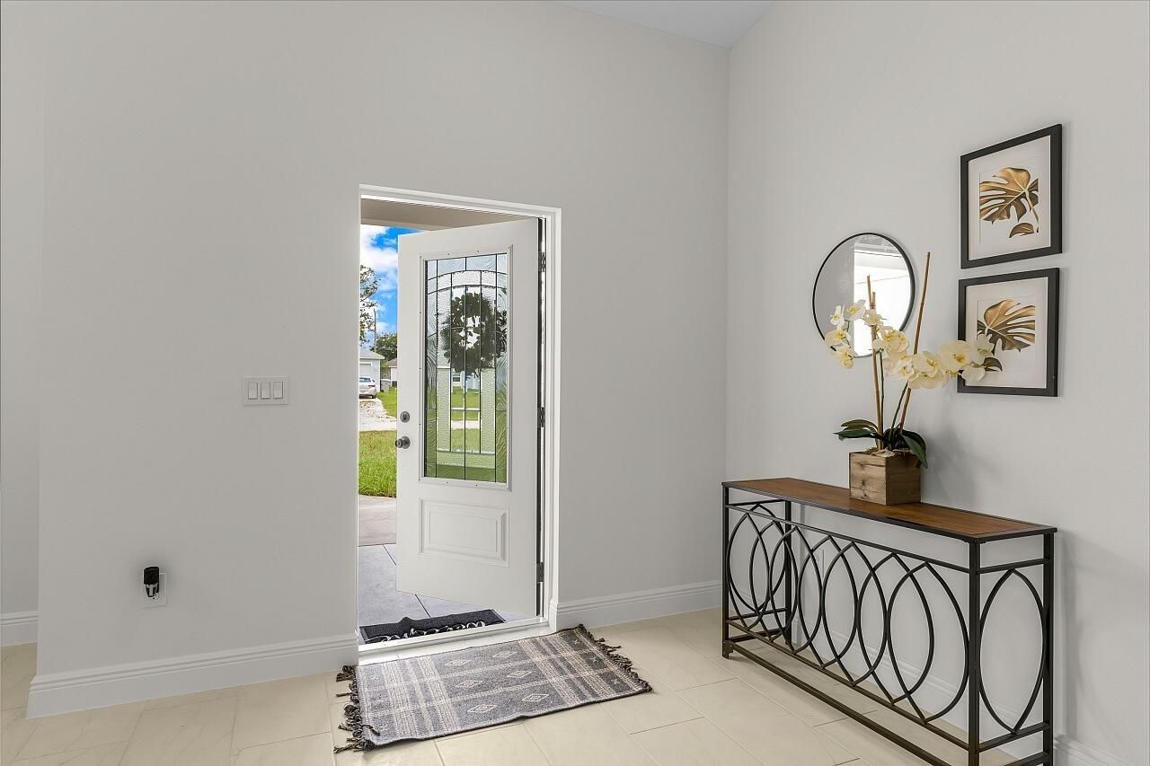 8216 104th Court, Vero Beach, FL 32967 Photo