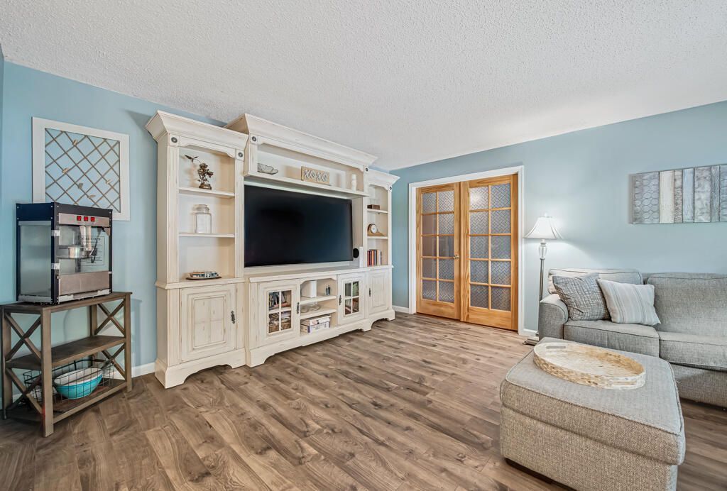 100 Greenwood Court, Royal Palm Beach, FL 33411 Photo