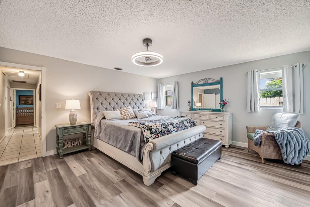100 Greenwood Court, Royal Palm Beach, FL 33411 Photo