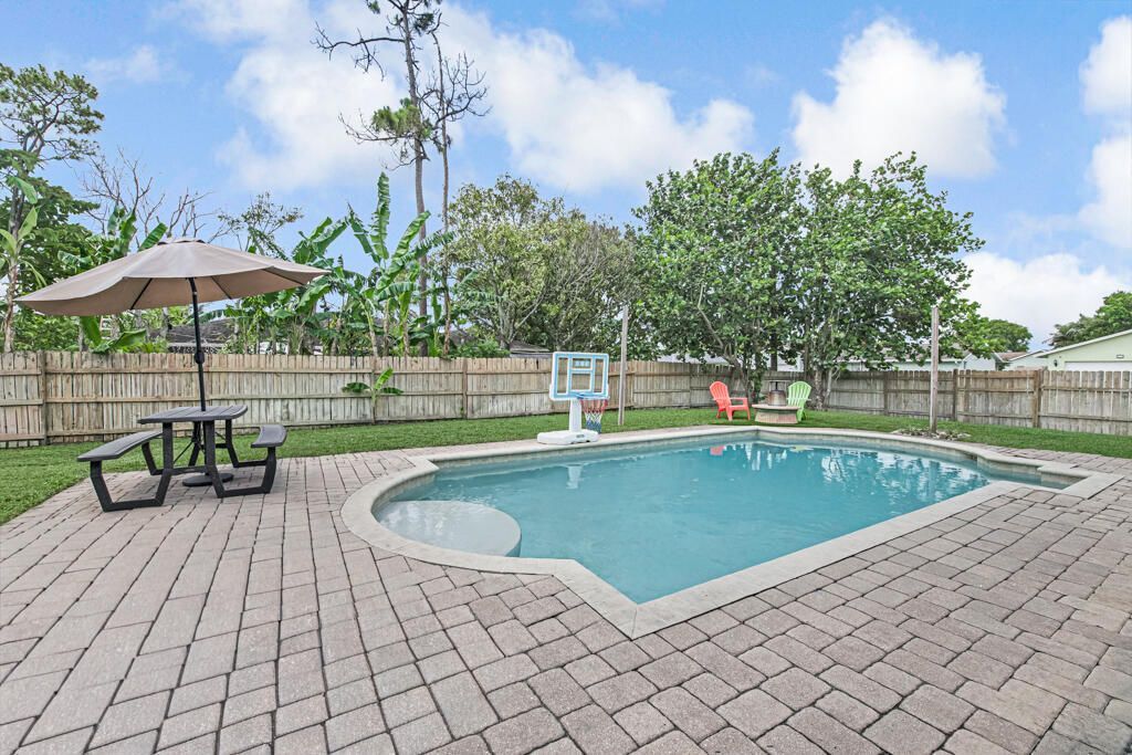 100 Greenwood Court, Royal Palm Beach, FL 33411 Photo